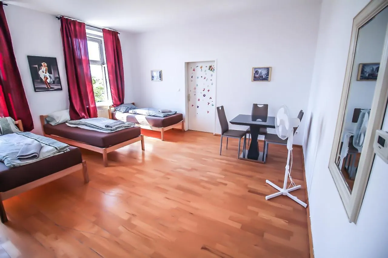 Luxurious Apartment South Of Vienna Lv8 オーストリア